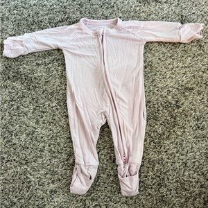 Preemie little sleepies zippies